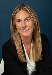 Headshot of Annie Douangdy