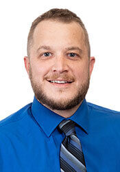 Headshot of Derek Gifford
