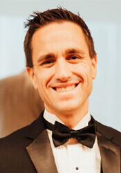 Headshot of Greg Davis